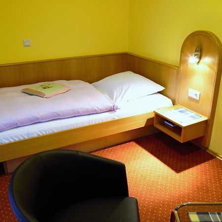 Hotel Kasserolle Siegburg Exteriör bild